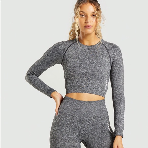 Gymshark Tops - ✨ GYMSHARK TOP 🤍